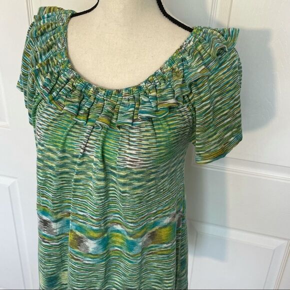 Banana Republic Tops - Banana Republic Ruffle Neck Short Sleeve Top, S